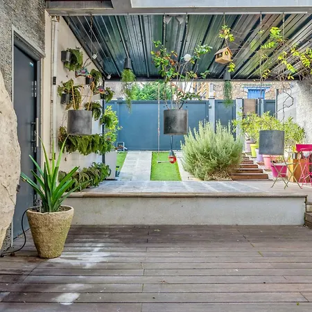 Large With Pool In - Welkeys Βίλα *